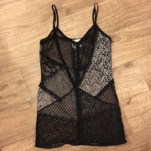 BKE Tops - Lace BKE tank top